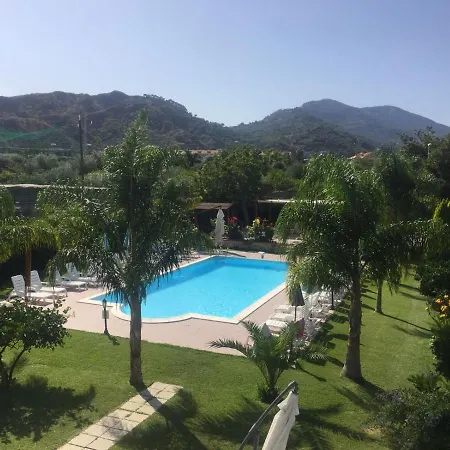 Bed & Breakfast Elena Furci Siculo