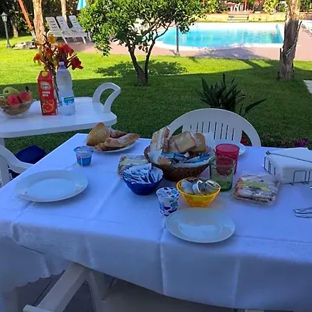 Bed & Breakfast Elena *
